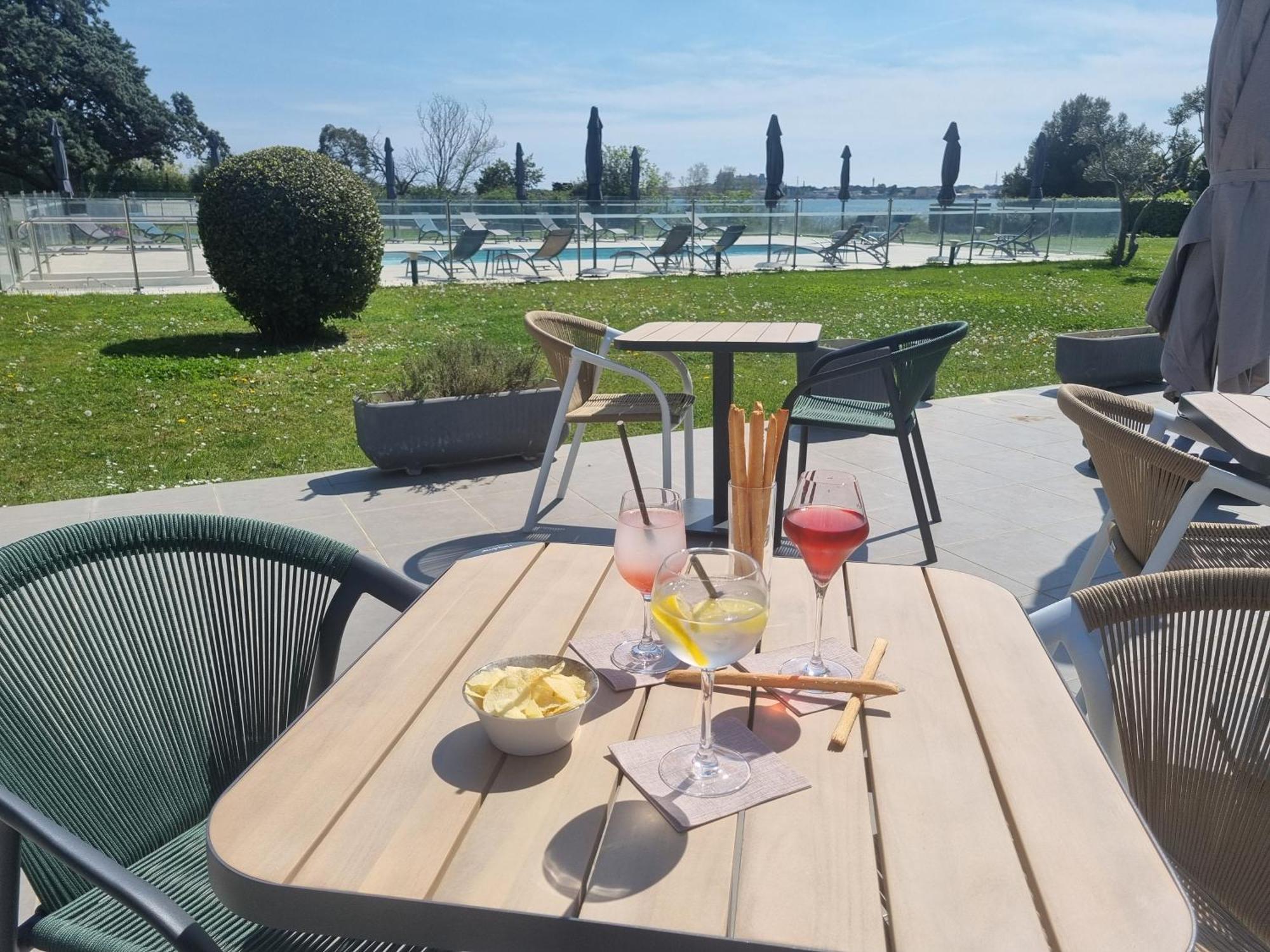 Hôtel Ariane Fos-sur-Mer Exterior foto